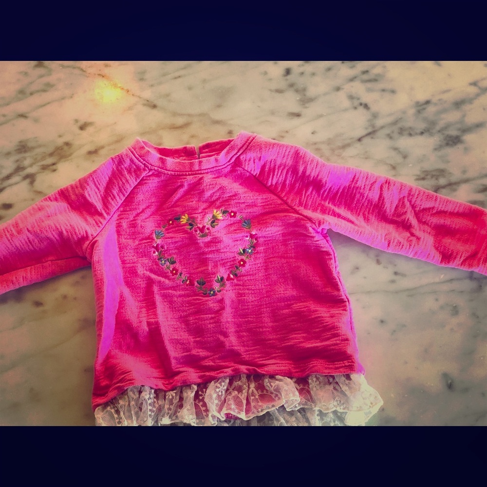 🌼 3/$18 Little Me 🌼 Sweatshirt - CUTE!